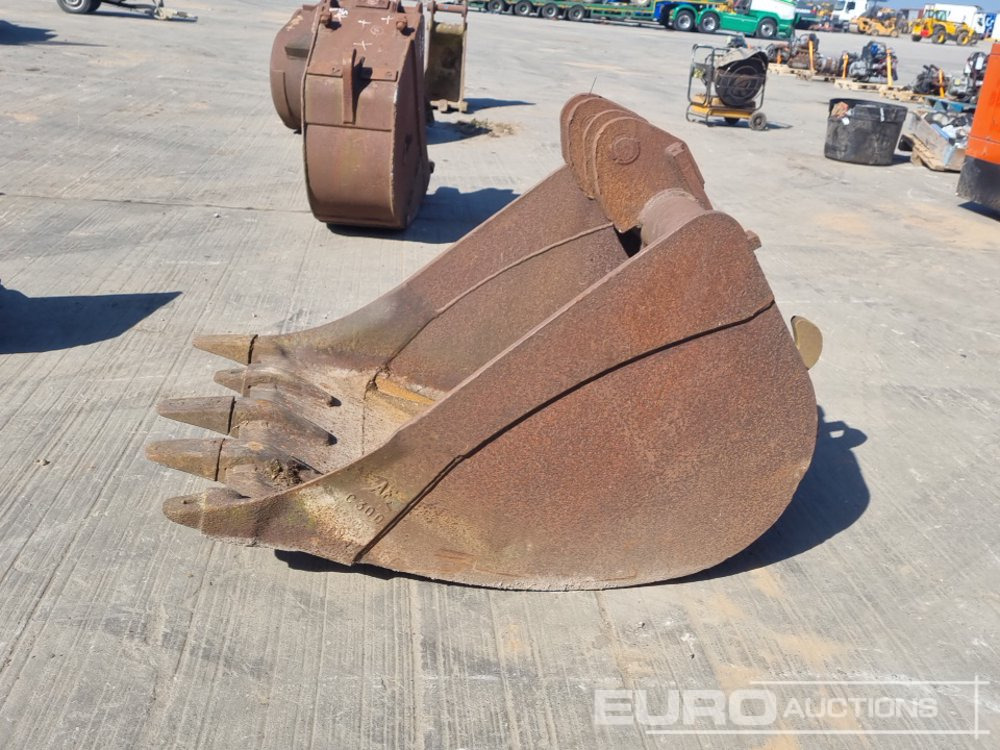 40" Digging Bucket to suit Dedicated QH - דלי: תמונה 2 40" Digging Bucket to suit Dedicated QH - דלי: תמונה 2