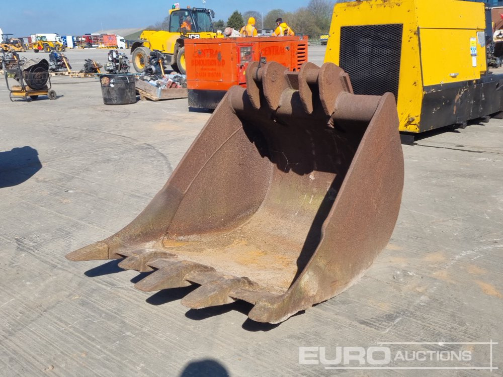 40" Digging Bucket to suit Dedicated QH - דלי: תמונה 1 40" Digging Bucket to suit Dedicated QH - דלי: תמונה 1