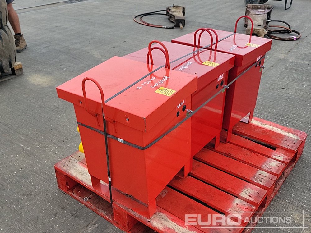 400 Volt Transformer (3 of) - ציוד בנייה: תמונה 3 400 Volt Transformer (3 of) - ציוד בנייה: תמונה 3
