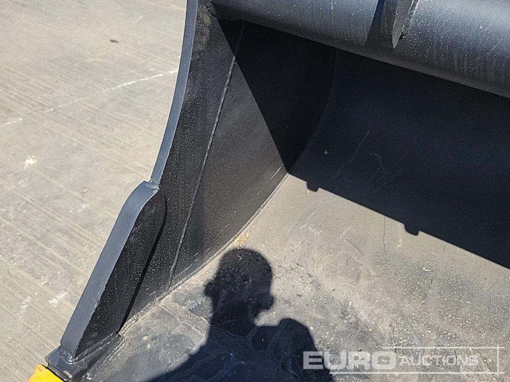חָדָשׁ דלי 48" Digging Bucket 65mm Pin to suit 13 Ton Excavator: תמונה 10