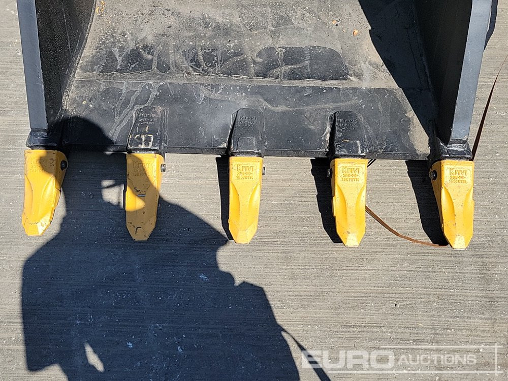 חָדָשׁ דלי 48" Digging Bucket 65mm Pin to suit 13 Ton Excavator: תמונה 12