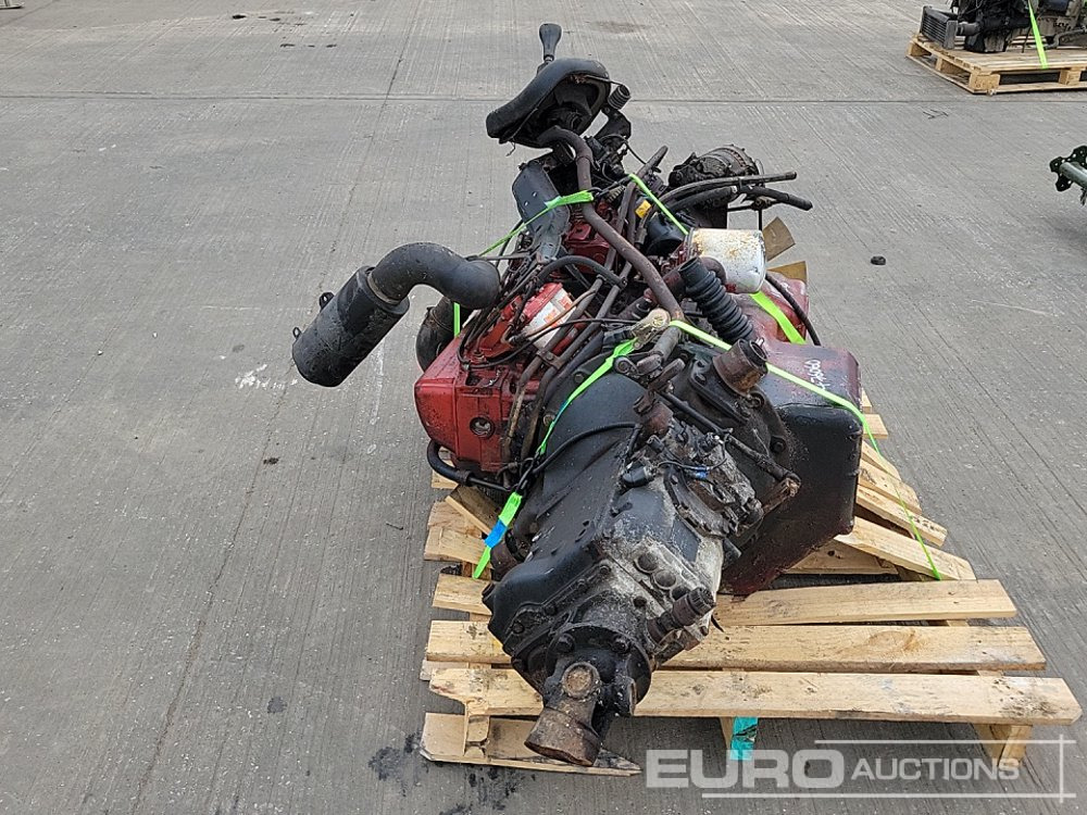 6 Cylinder Engine, Gearbox - מנוע: תמונה 4 6 Cylinder Engine, Gearbox - מנוע: תמונה 4