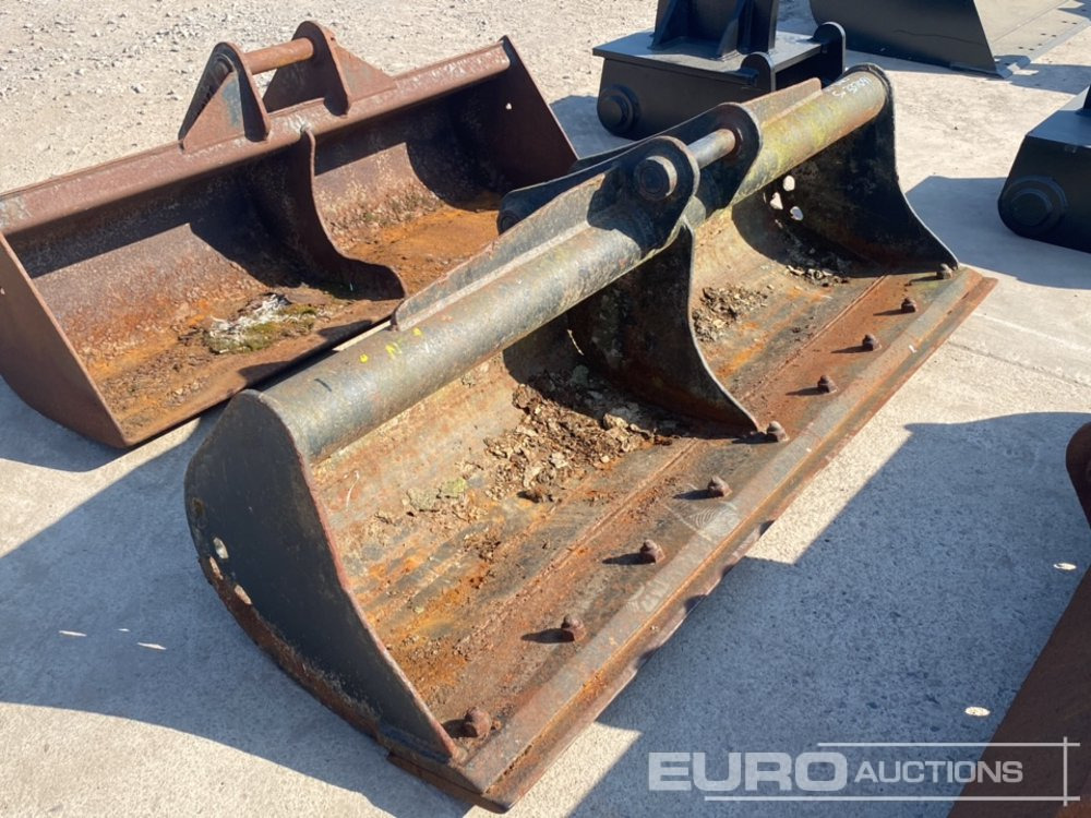 72" Strickland Ditching Bucket 45mm Pin to suit 4-6 Ton Excavator - דלי: תמונה 1 72" Strickland Ditching Bucket 45mm Pin to suit 4-6 Ton Excavator - דלי: תמונה 1