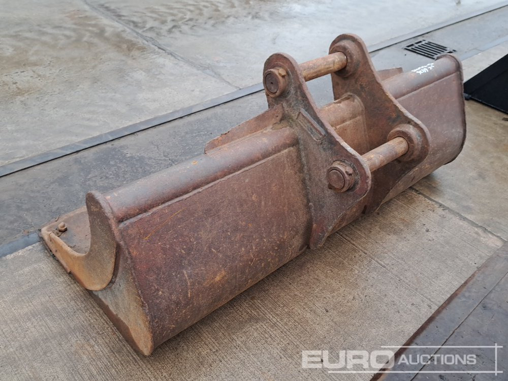 72" Strickland Ditching Bucket 65mm Pin to suit 13 Ton Excavator - דלי: תמונה 2 72" Strickland Ditching Bucket 65mm Pin to suit 13 Ton Excavator - דלי: תמונה 2