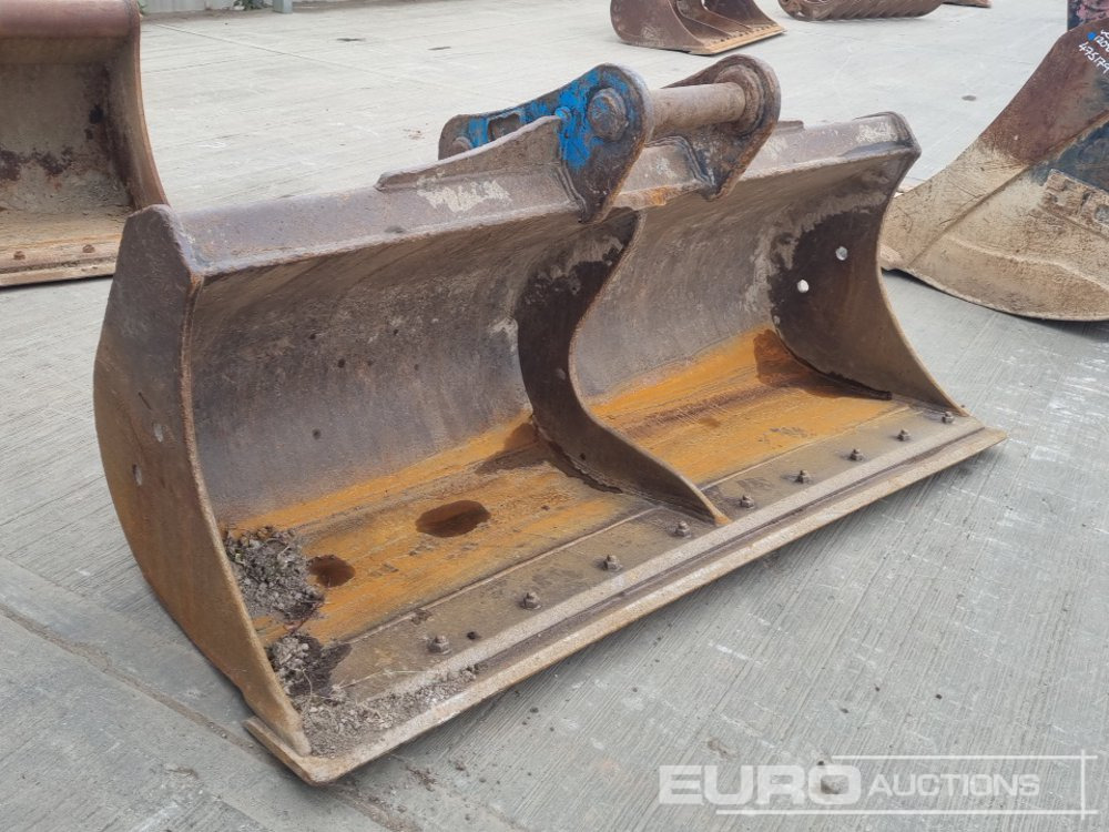דלי 84" Ditching Bucket 80mm Pin to suit 20 Ton Excavator: תמונה 7