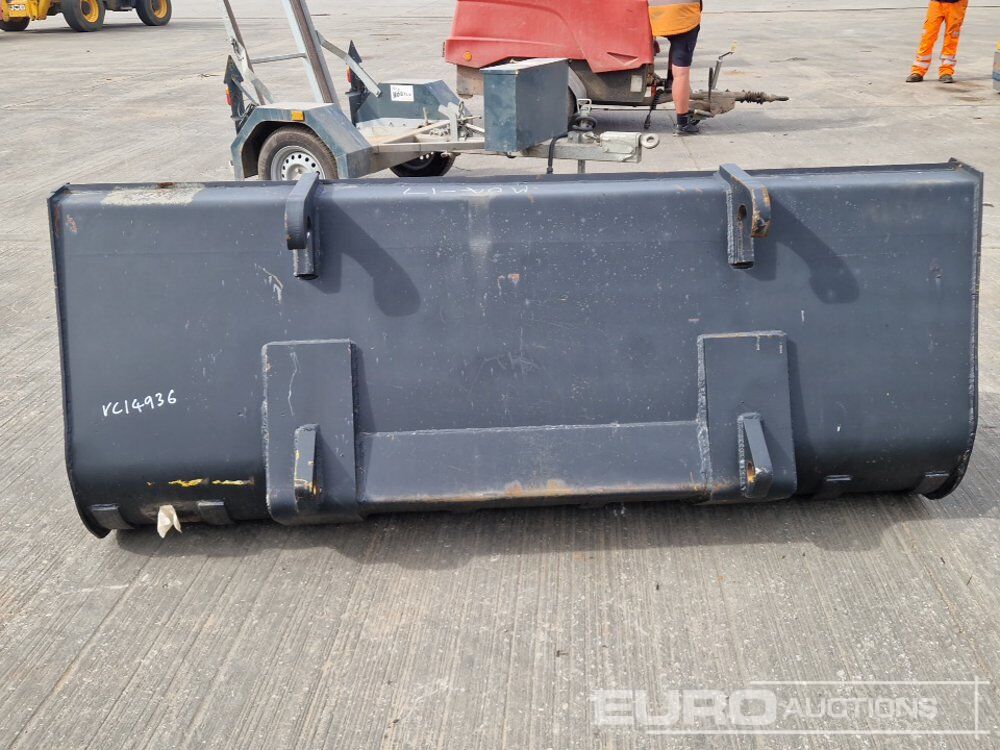 90" Loading Bucket to suit Telehandler - דלי: תמונה 4 90" Loading Bucket to suit Telehandler - דלי: תמונה 4