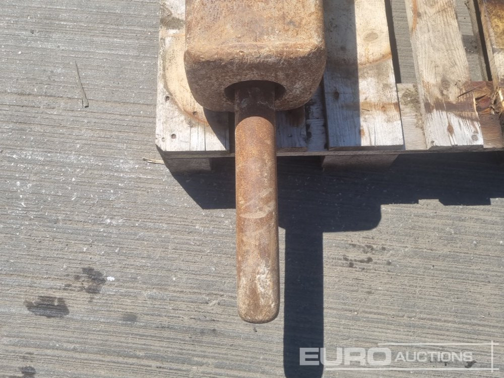 פטיש הידרולי Atlas Copco XT300: תמונה 9