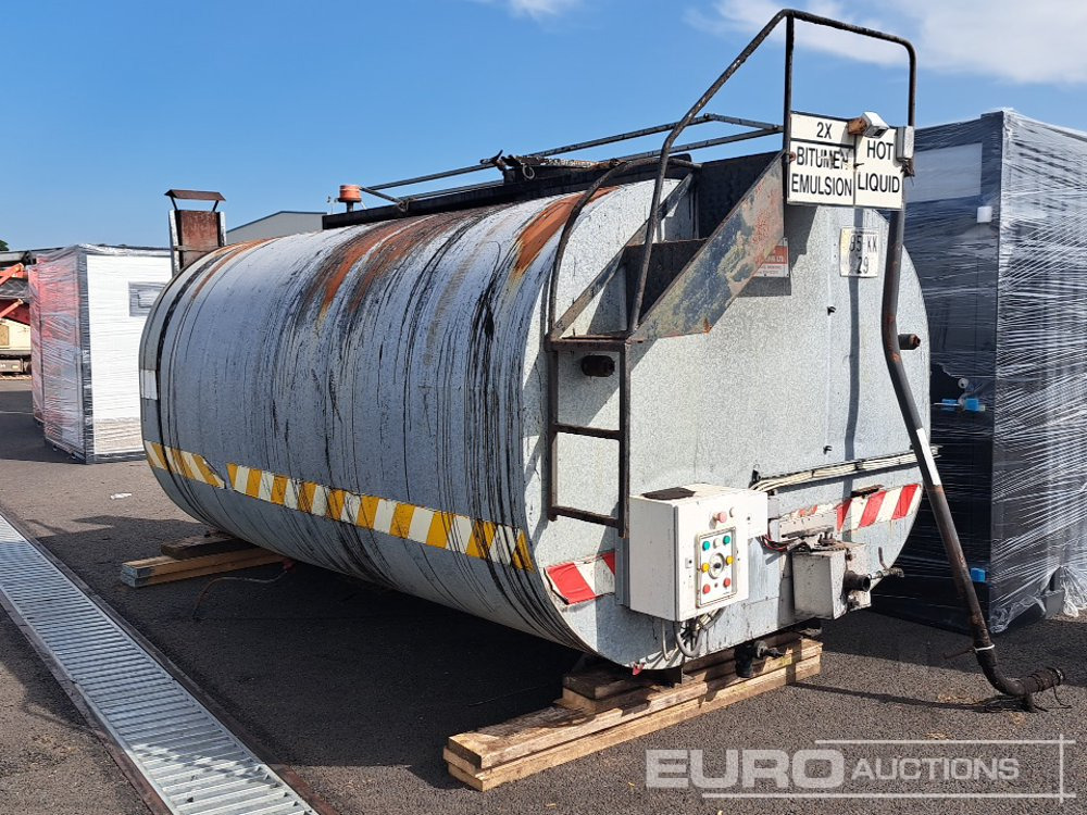 Bitumen Tank Body to suit Lorry - מפיץ אספלט: תמונה 2 Bitumen Tank Body to suit Lorry - מפיץ אספלט: תמונה 2