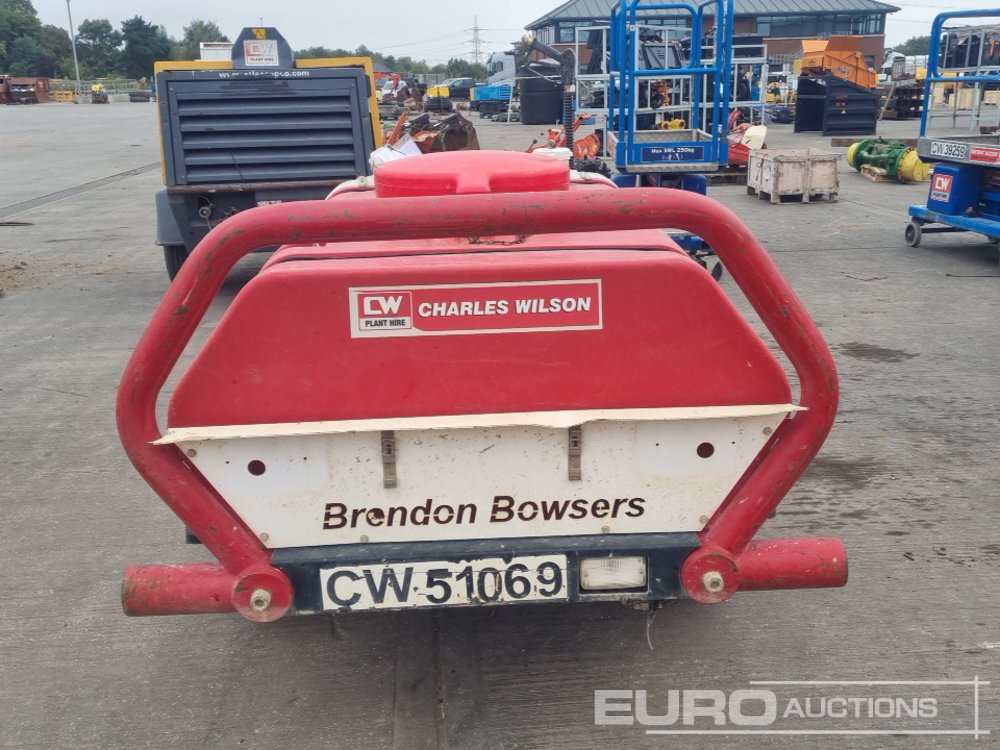 Brendon Bowsers Sngle Axle Plastic Water Bowser, Yanmar Pressure Washer - מכונת לניקוי בלחץ: תמונה 4 Brendon Bowsers Sngle Axle Plastic Water Bowser, Yanmar Pressure Washer - מכונת לניקוי בלחץ: תמונה 4