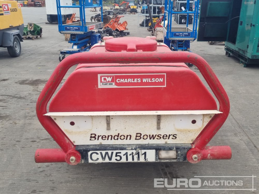 Brendon Bowsers Sngle Axle Plastic Water Bowser, Yanmar Pressure Washer - מכונת לניקוי בלחץ: תמונה 4 Brendon Bowsers Sngle Axle Plastic Water Bowser, Yanmar Pressure Washer - מכונת לניקוי בלחץ: תמונה 4