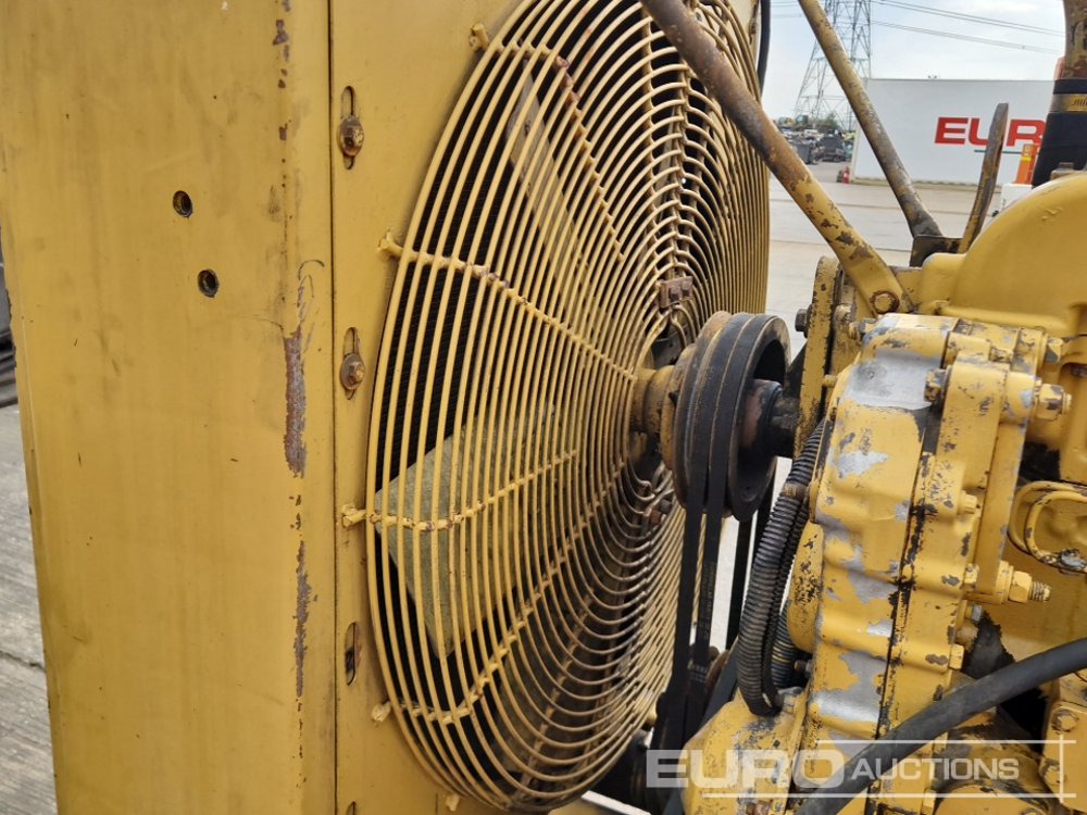 ערכת גנרטורים CAT 240kVA Generator, 6 Cylinder Engine: תמונה 19