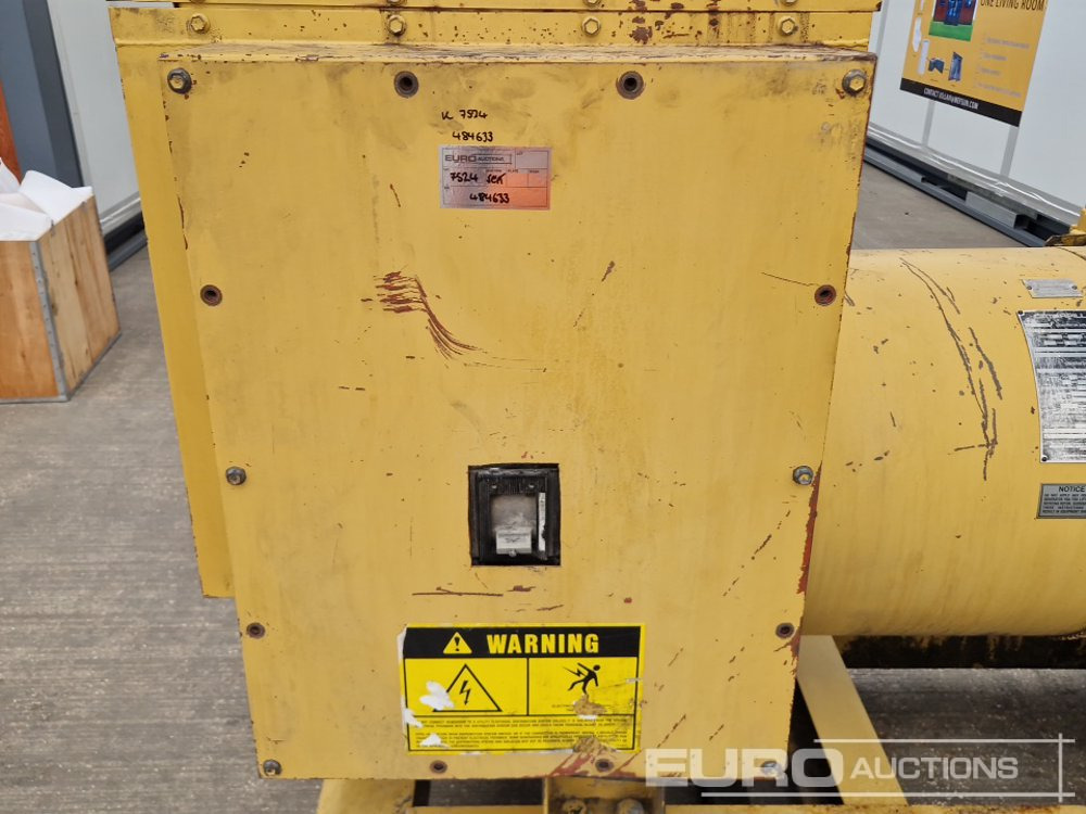 ערכת גנרטורים CAT 240kVA Generator, 6 Cylinder Engine: תמונה 7