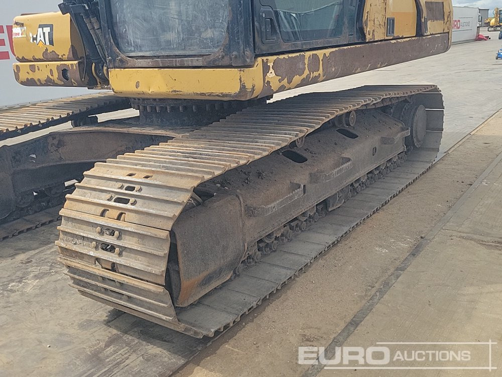 מחפר סורק CAT 320GC: תמונה 9