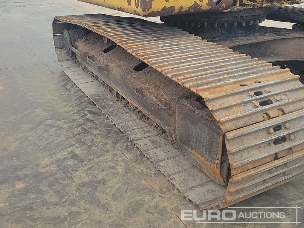 מחפר סורק CAT 320GC: תמונה 16