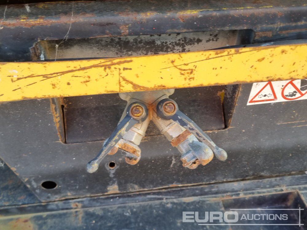 מדחס אוויר Comp Air Compressor (Engine Missing), Atlas Copco Single Axle Compressor (Engine Missing), Comp Air Single Axle Compressor (Engine Missing): תמונה 17 מדחס אוויר Comp Air Compressor (Engine Missing), Atlas Copco Single Axle Compressor (Engine Missing), Comp Air Single Axle Compressor (Engine Missing): תמונה 17