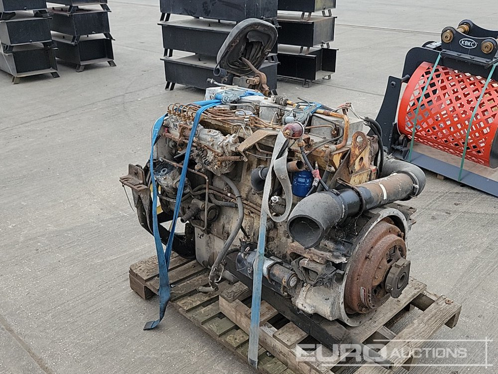 Cummins 6 Cylinder Engine - מנוע: תמונה 3 Cummins 6 Cylinder Engine - מנוע: תמונה 3