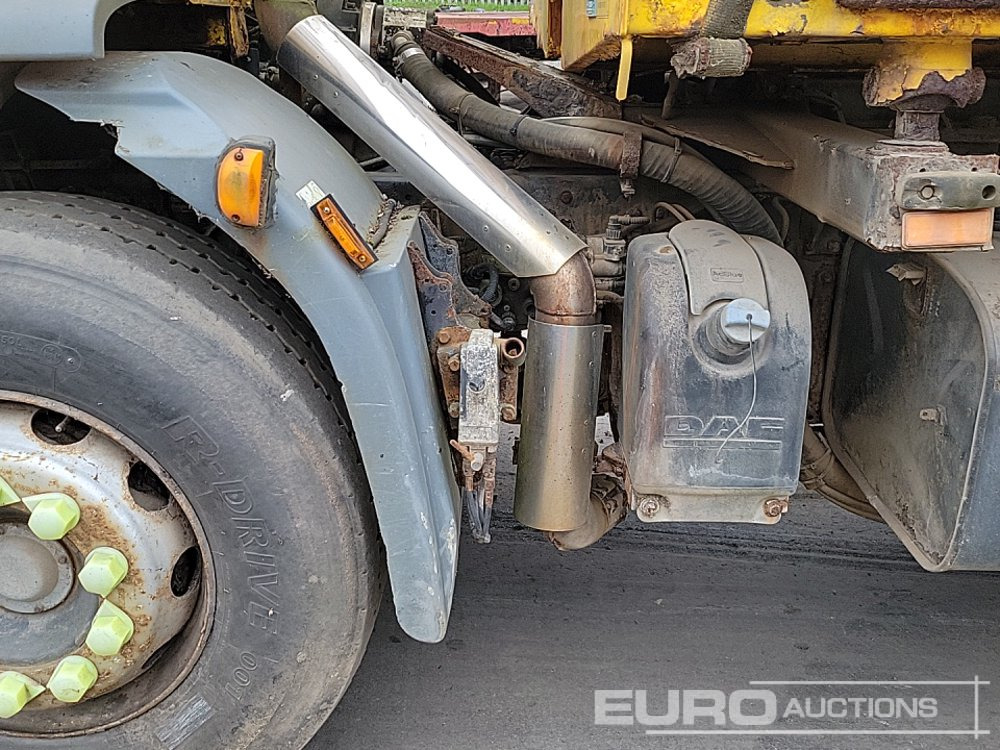 מזהיר DAF 55.250: תמונה 28 מזהיר DAF 55.250: תמונה 28