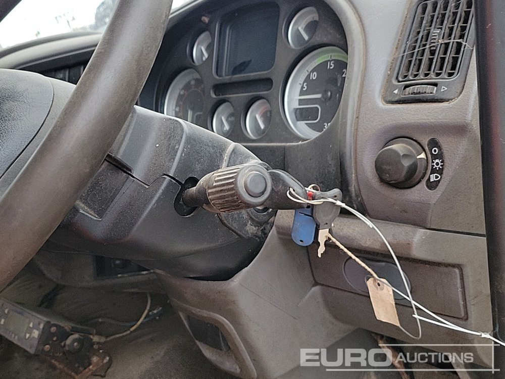מזהיר DAF 55.250: תמונה 37 מזהיר DAF 55.250: תמונה 37