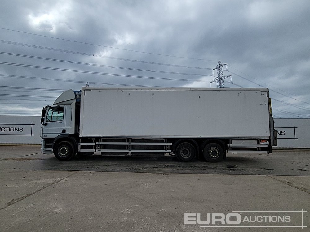 DAF CF330 - משאית קירור: תמונה 2 DAF CF330 - משאית קירור: תמונה 2