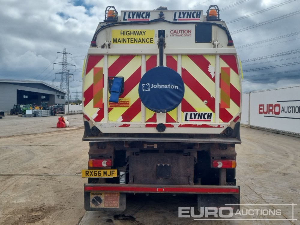 DAF LF220 - מטאטא כבישים: תמונה 4 DAF LF220 - מטאטא כבישים: תמונה 4