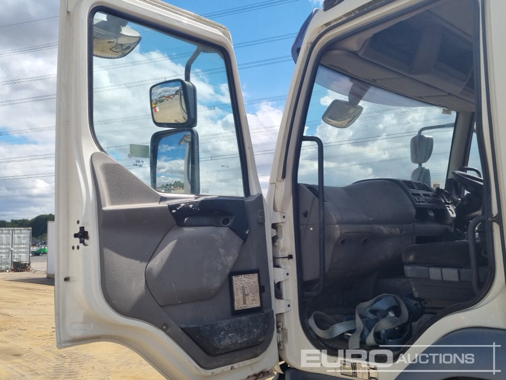מזהיר DAF LF55.220: תמונה 19