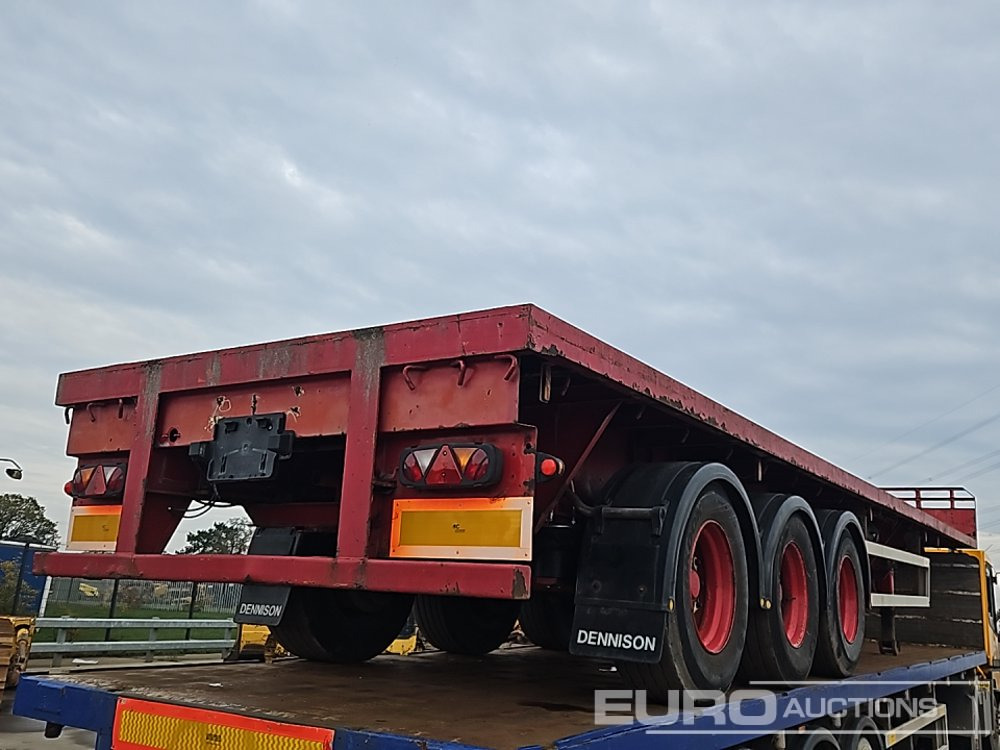 Dennison Trailers Tri Axle Extendable Flat Bed Trailer - סמיטריילר צד נופל/ שטוח: תמונה 5 Dennison Trailers Tri Axle Extendable Flat Bed Trailer - סמיטריילר צד נופל/ שטוח: תמונה 5