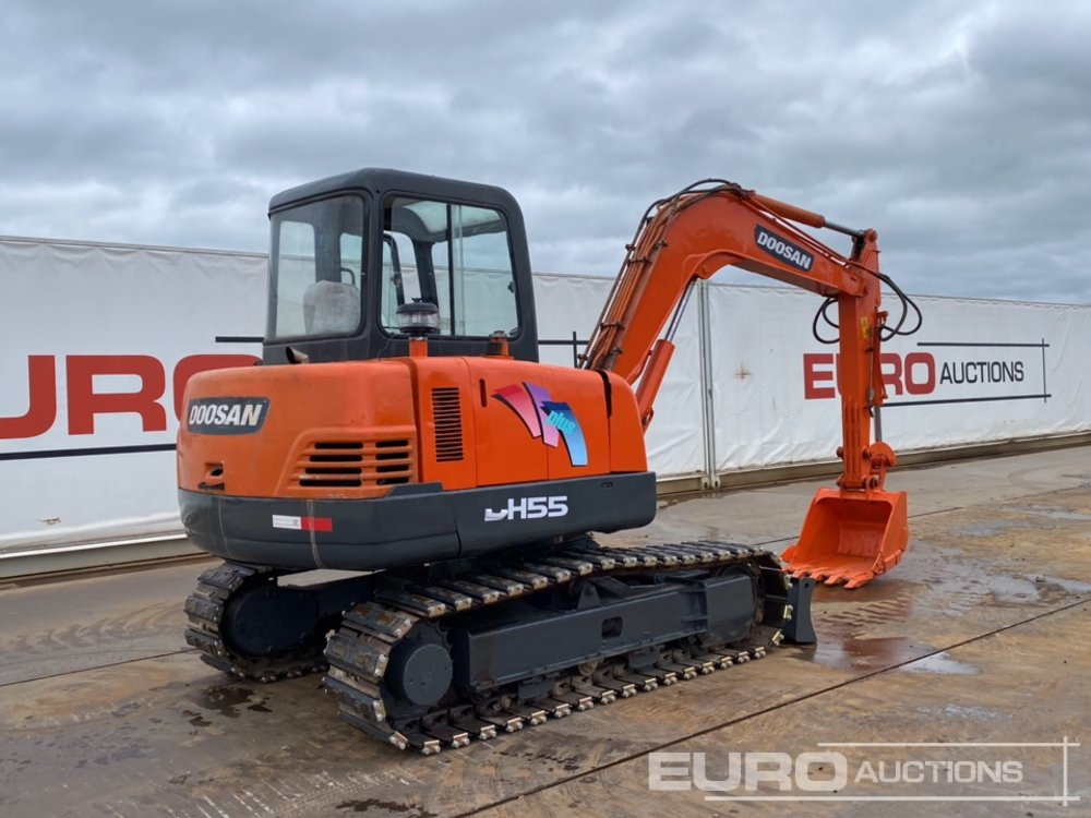 מיני מחפר Doosan DH55-V: תמונה 37