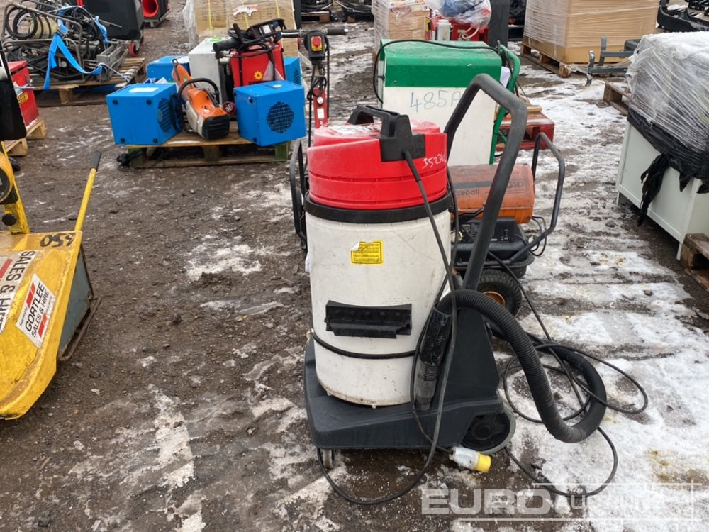 Fireball Space Heater, Industral Vacuum, Ebac Dehumidifier, Floor Scraper (4 of) - ציוד בקרת אקלים תעשייתי: תמונה 3 Fireball Space Heater, Industral Vacuum, Ebac Dehumidifier, Floor Scraper (4 of) - ציוד בקרת אקלים תעשייתי: תמונה 3