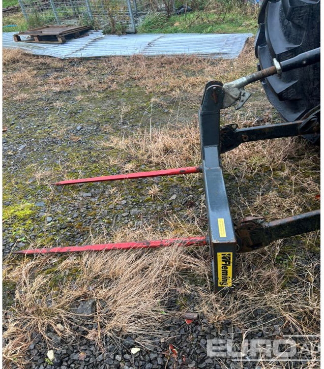 Fleming Bale Spike, 3 Point Linkage - מכונה חקלאית: תמונה 2 Fleming Bale Spike, 3 Point Linkage - מכונה חקלאית: תמונה 2