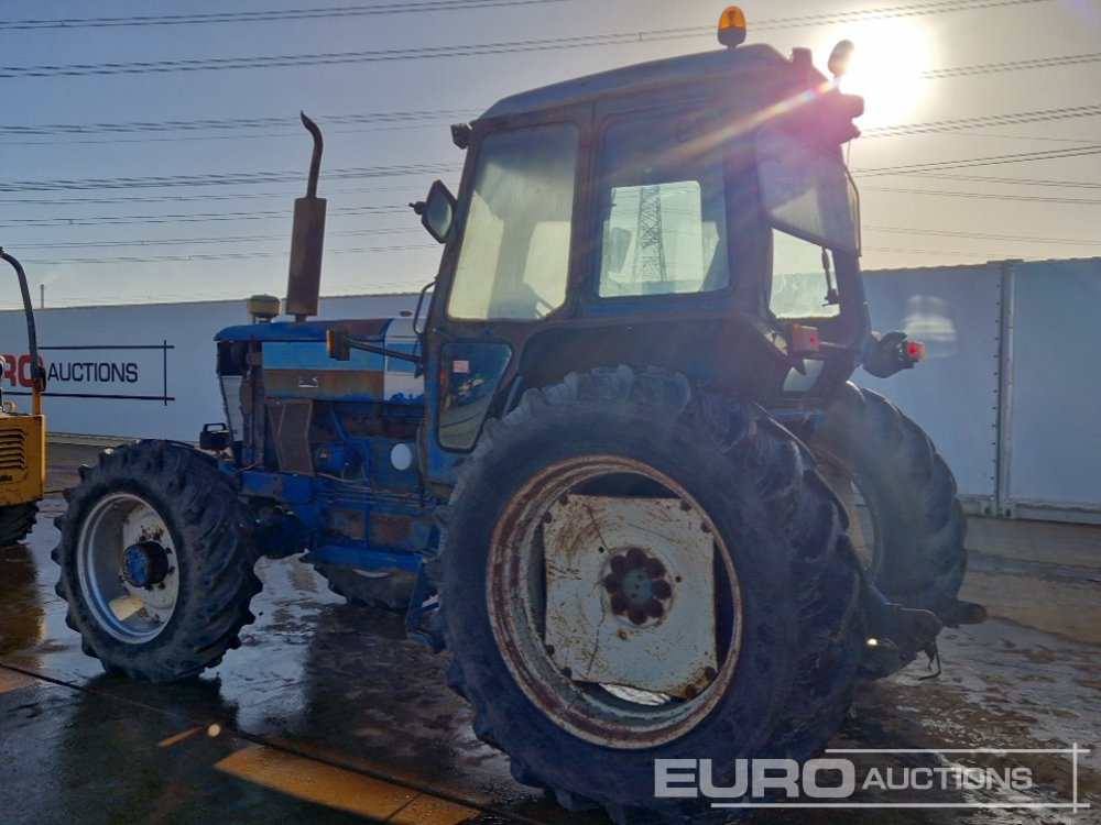 Ford 8210 - טרקטור חקלאי: תמונה 3 Ford 8210 - טרקטור חקלאי: תמונה 3
