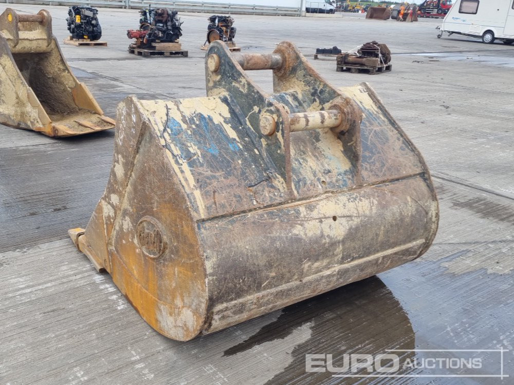 Geith 48" Digging Bucket 65mm Pin to suit 13 Ton Excavator - דלי: תמונה 3 Geith 48" Digging Bucket 65mm Pin to suit 13 Ton Excavator - דלי: תמונה 3