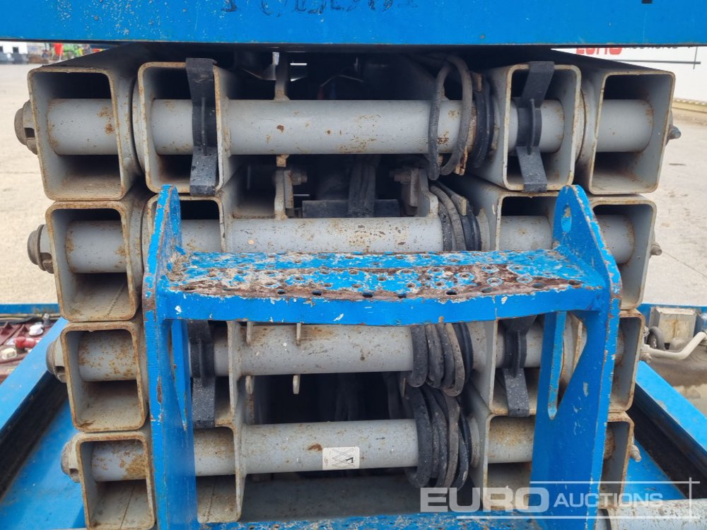 פלטפורמה אווירית Genie GS-3246: תמונה 19