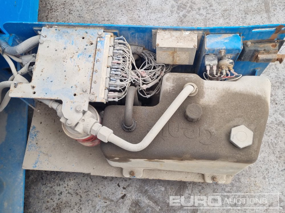 פלטפורמה אווירית Genie GS-3246: תמונה 13