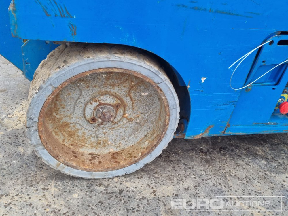 פלטפורמה אווירית Genie GS-3246: תמונה 11