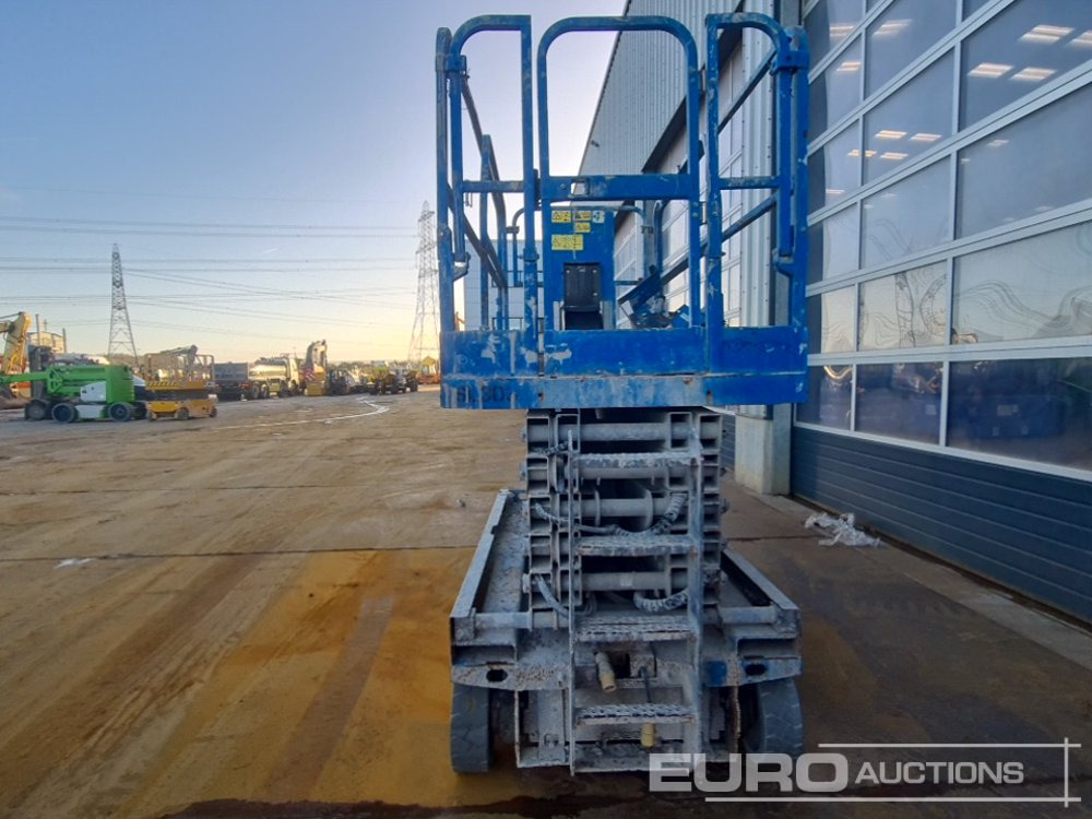 Genie GS4047 - פלטפורמה אווירית: תמונה 4 Genie GS4047 - פלטפורמה אווירית: תמונה 4