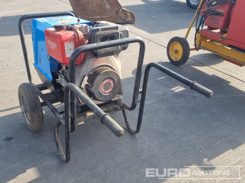 Genset MG6000 - ערכת גנרטורים: תמונה 3 Genset MG6000 - ערכת גנרטורים: תמונה 3
