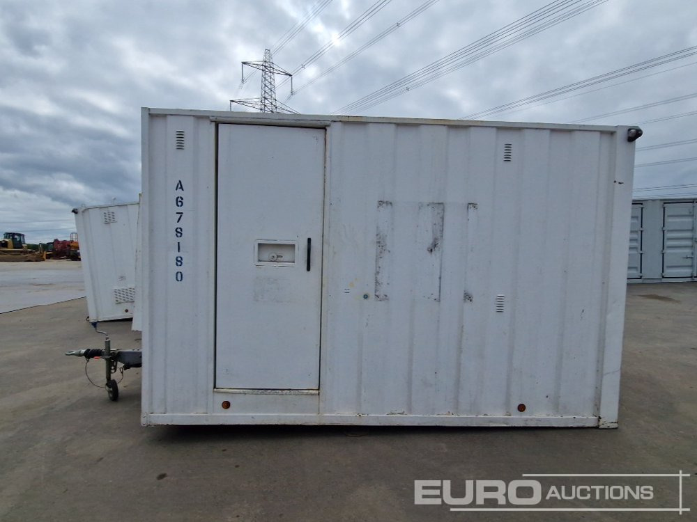 Ground Hog Single Axle Welfare Unit, W/C, 6kVA Generator (Cannot Be Reconsigned) - מכולת משלוח: תמונה 2 Ground Hog Single Axle Welfare Unit, W/C, 6kVA Generator (Cannot Be Reconsigned) - מכולת משלוח: תמונה 2