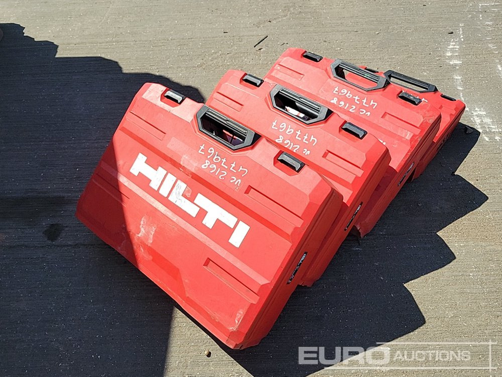 Hilti TE70-ATC/AVR 110Volt Hammer Drill, TE500-AVR 110Volt Hammer Drill (2 of), SID4-A22 Battery Impact Wrench, Charger, 21.6Volt Battery (2 of) - ציוד בנייה: תמונה 1 Hilti TE70-ATC/AVR 110Volt Hammer Drill, TE500-AVR 110Volt Hammer Drill (2 of), SID4-A22 Battery Impact Wrench, Charger, 21.6Volt Battery (2 of) - ציוד בנייה: תמונה 1