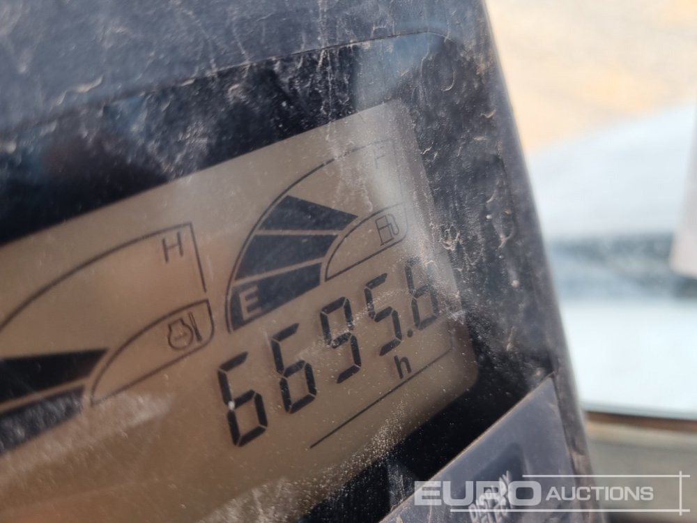 מיני מחפר Hitachi ZX27U-2 CLR: תמונה 34