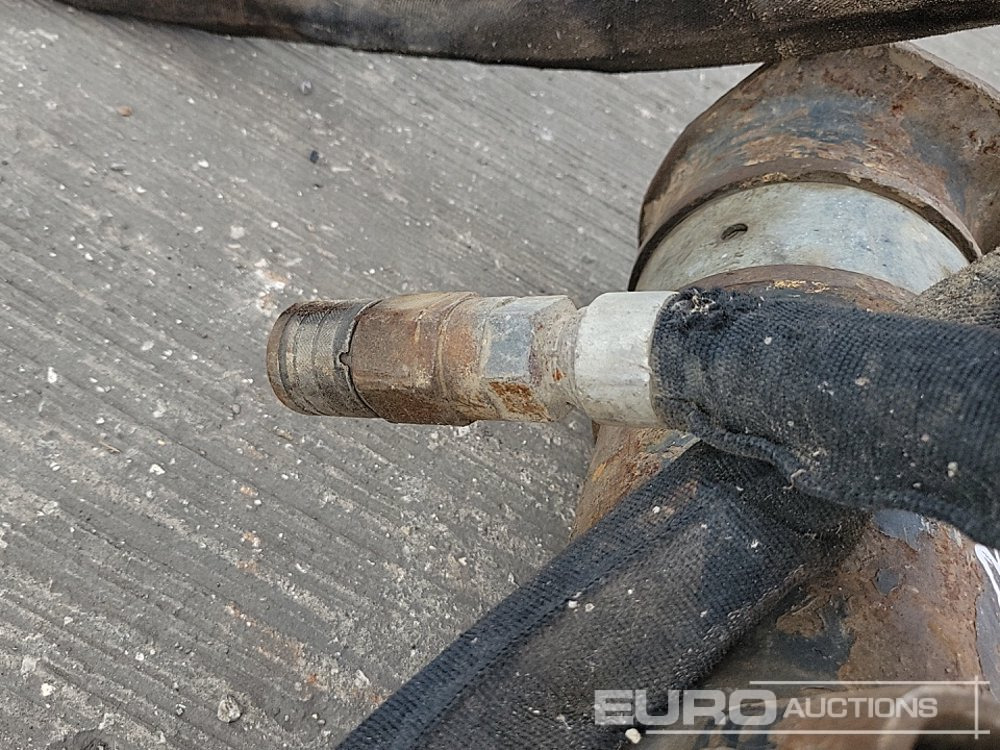 פטיש הידרולי Hydraulic Breaker 30mm Pin to suit Mini Excavator: תמונה 11
