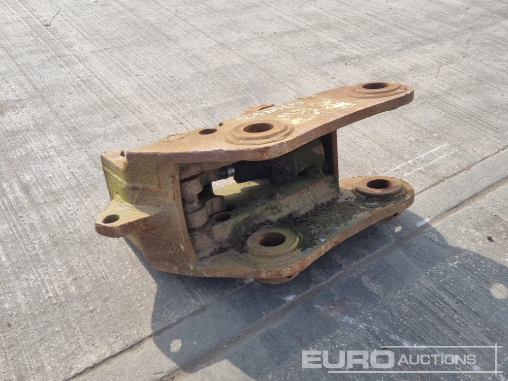 Hydraulic Double Lock QH 65mm Pin to suit 13 Ton Excavator - מצמד מהיר: תמונה 3 Hydraulic Double Lock QH 65mm Pin to suit 13 Ton Excavator - מצמד מהיר: תמונה 3