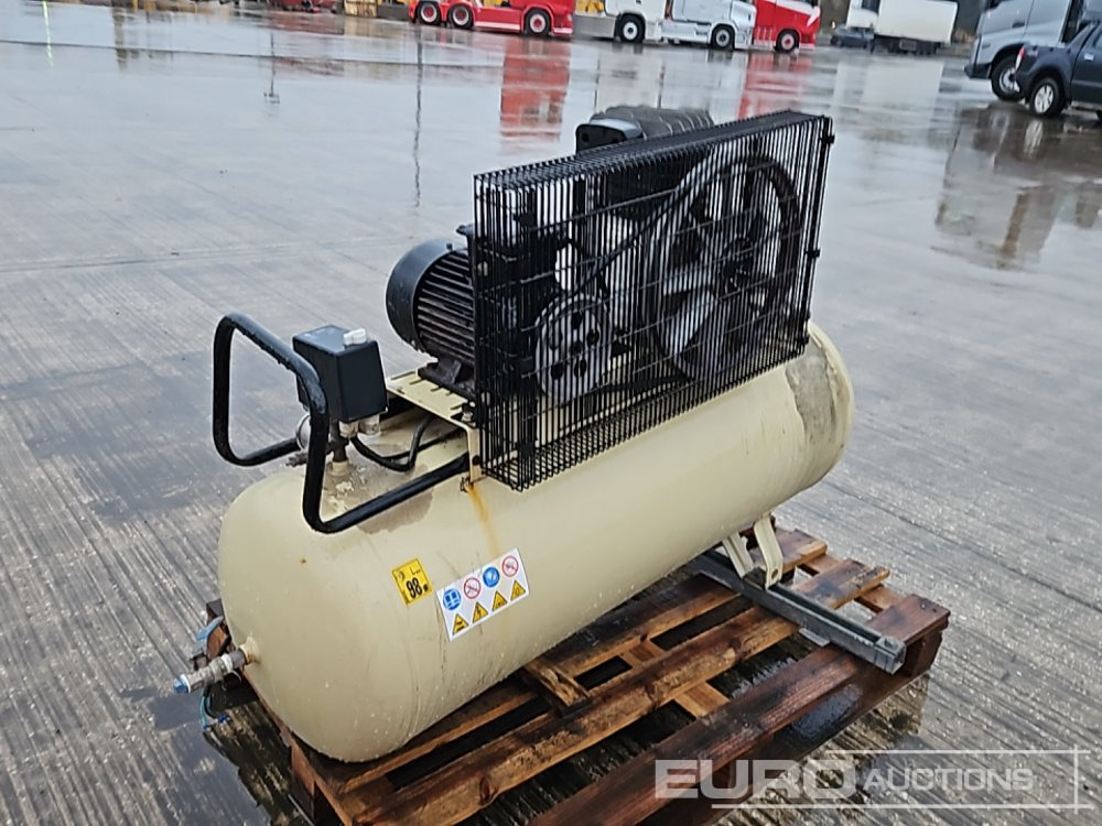 Ingersoll Rand 230 Volt Workshop Compressor - מדחס אוויר: תמונה 3 Ingersoll Rand 230 Volt Workshop Compressor - מדחס אוויר: תמונה 3