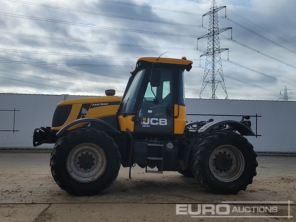 JCB Fastrac 3230 - טרקטור חקלאי: תמונה 2 JCB Fastrac 3230 - טרקטור חקלאי: תמונה 2