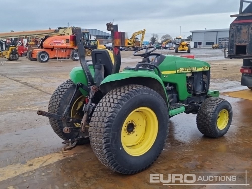 John Deere 4300 - טרקטור קומפקטי: תמונה 5 John Deere 4300 - טרקטור קומפקטי: תמונה 5