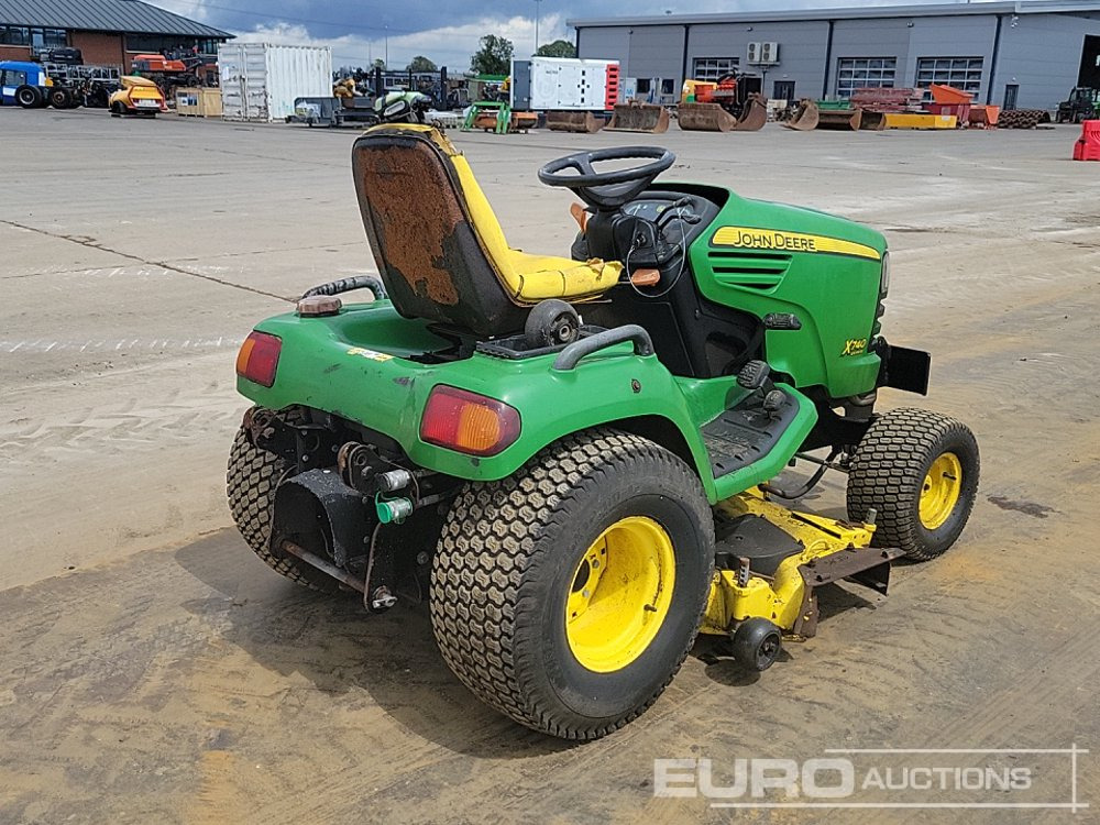 John Deere X740 Ultimate - מכסחת גינה: תמונה 5 John Deere X740 Ultimate - מכסחת גינה: תמונה 5