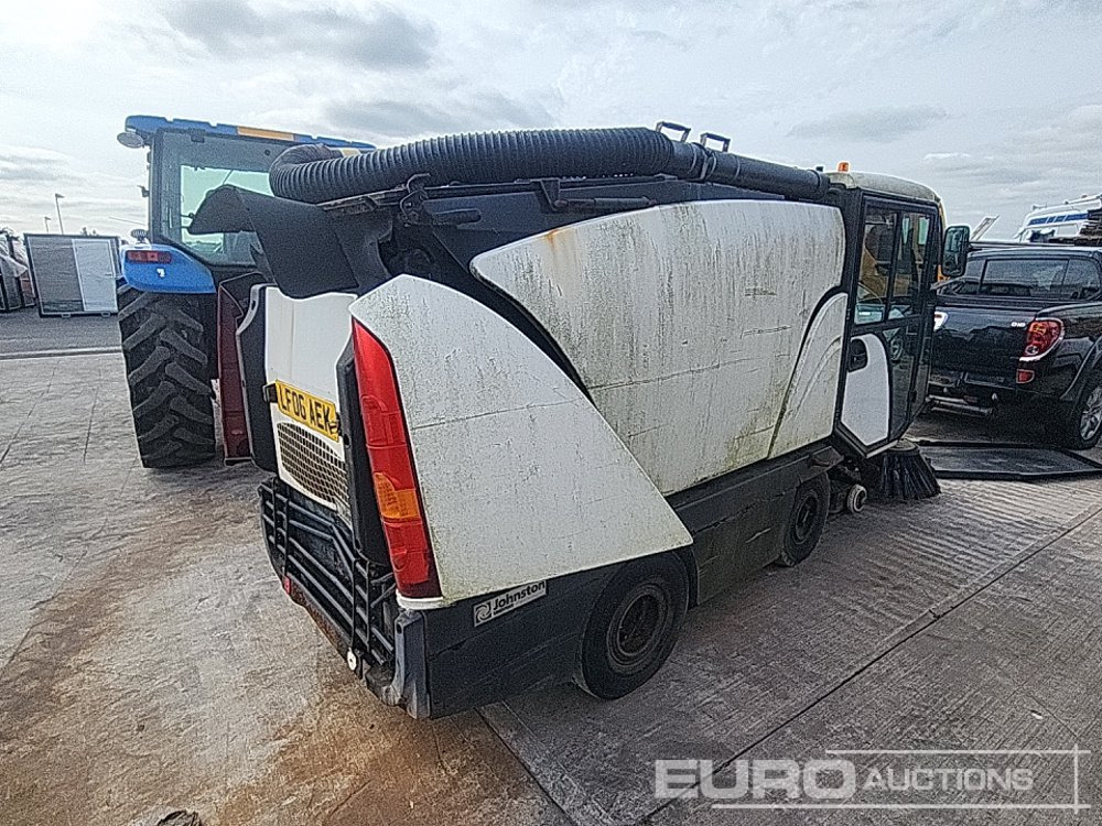 Johnston Sweeper 4x2 Road Sweeper - מטאטא כבישים: תמונה 5 Johnston Sweeper 4x2 Road Sweeper - מטאטא כבישים: תמונה 5