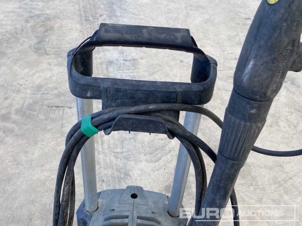מכונת לניקוי בלחץ Karcher 110 Volt Pressure Washer: תמונה 9
