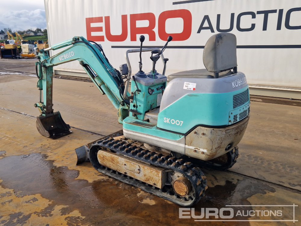 Kobelco SK007-2 - מיני מחפר: תמונה 3 Kobelco SK007-2 - מיני מחפר: תמונה 3