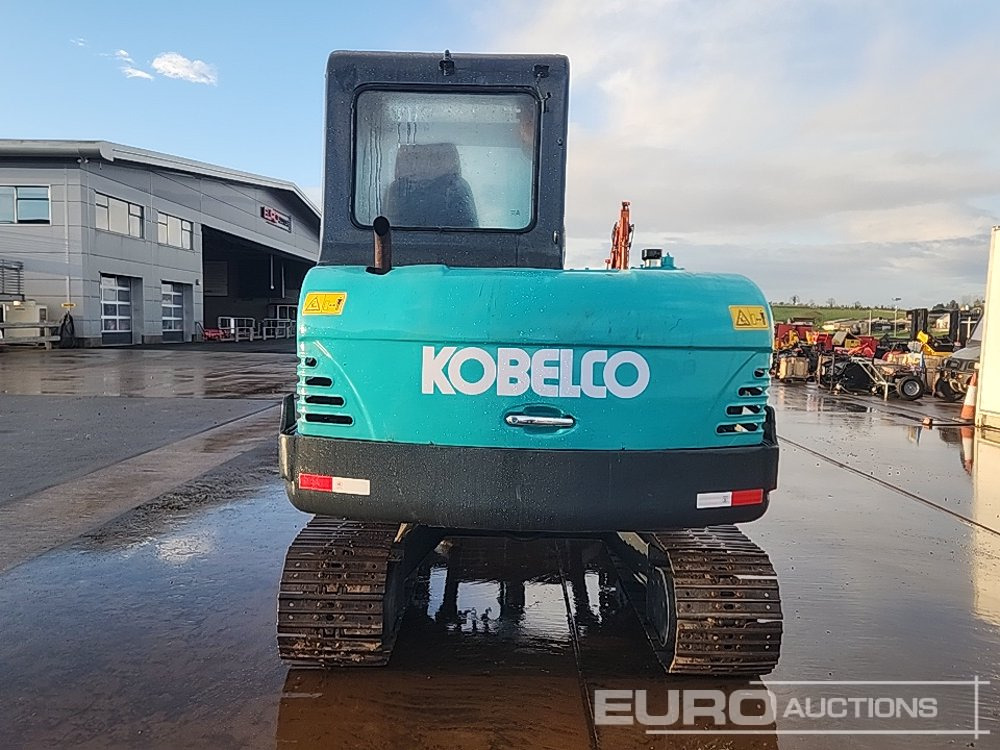 Kobelco SK55-C - מיני מחפר: תמונה 4 Kobelco SK55-C - מיני מחפר: תמונה 4
