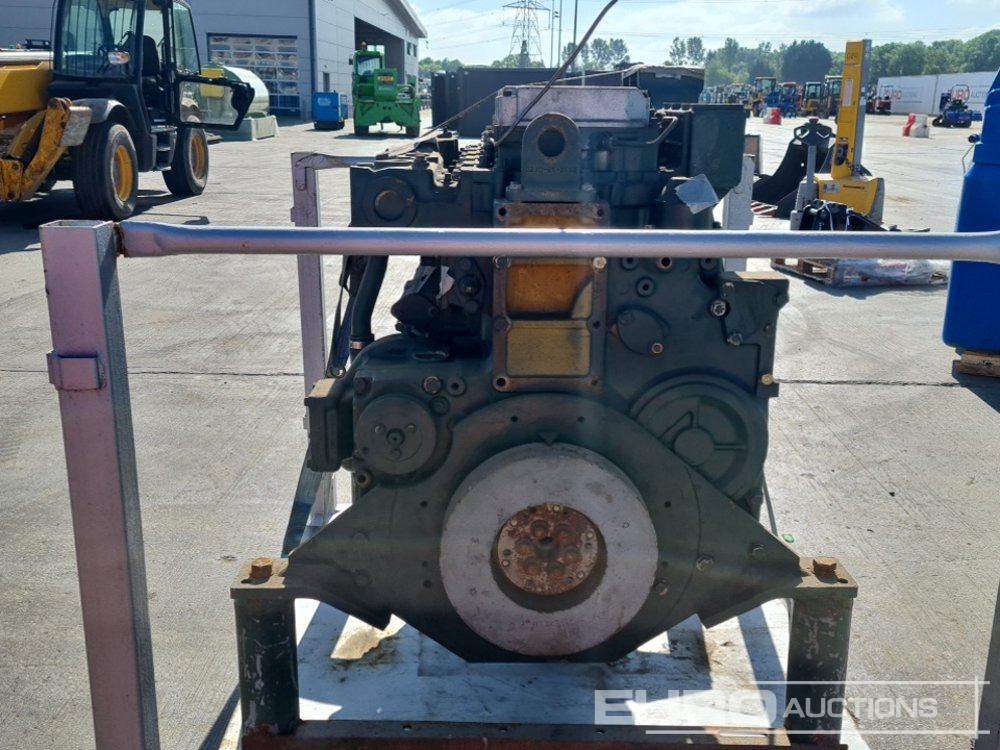 מנוע Komatsu 6 Cylinder Engine: תמונה 8